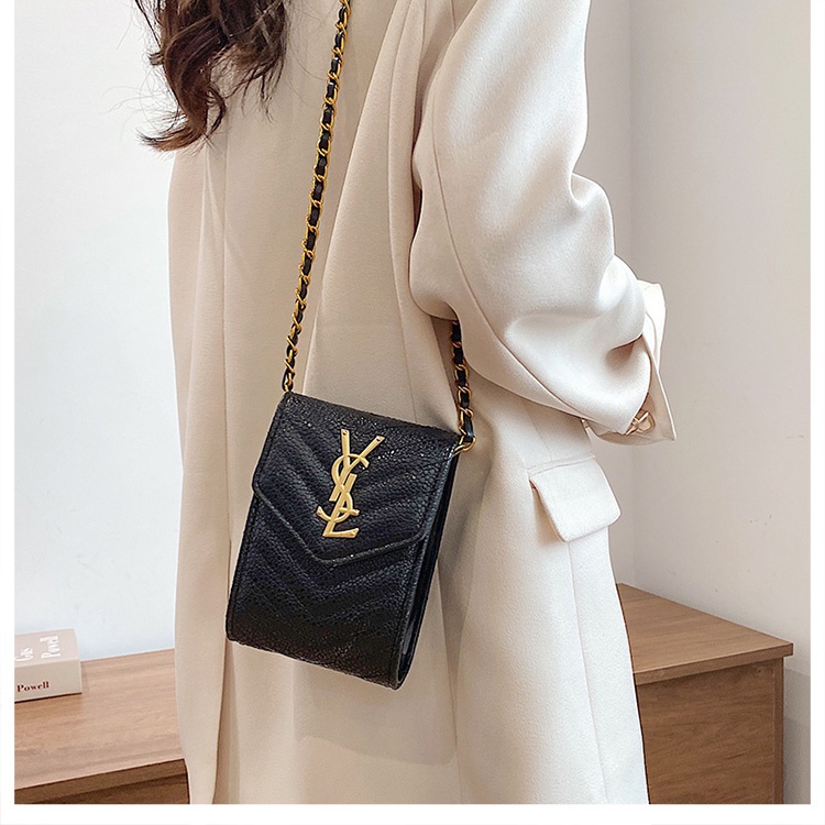 Túi Nhỏ Đựng Điện Thoại Di Động Dạng Phong Bì Đơn Giản Mẫu Mới Năm 2021 Cho Nữ Túi Đeo Chéo Phối Dây Xích Thiết Kế Nhỏ Gọn Thời Trang