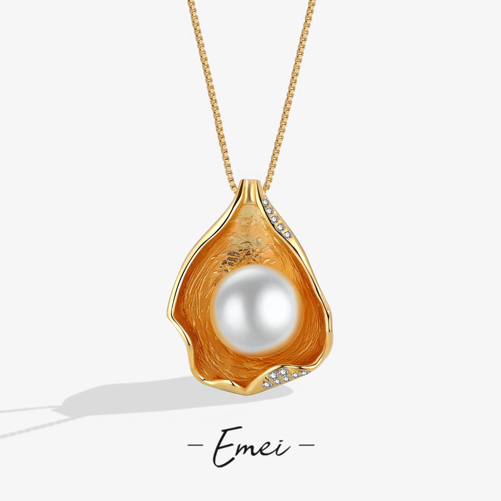 Vòng cổ Xếp Li Đính Ngọc Trai Nhân Tạo Và Vỏ Sò Thời Trang