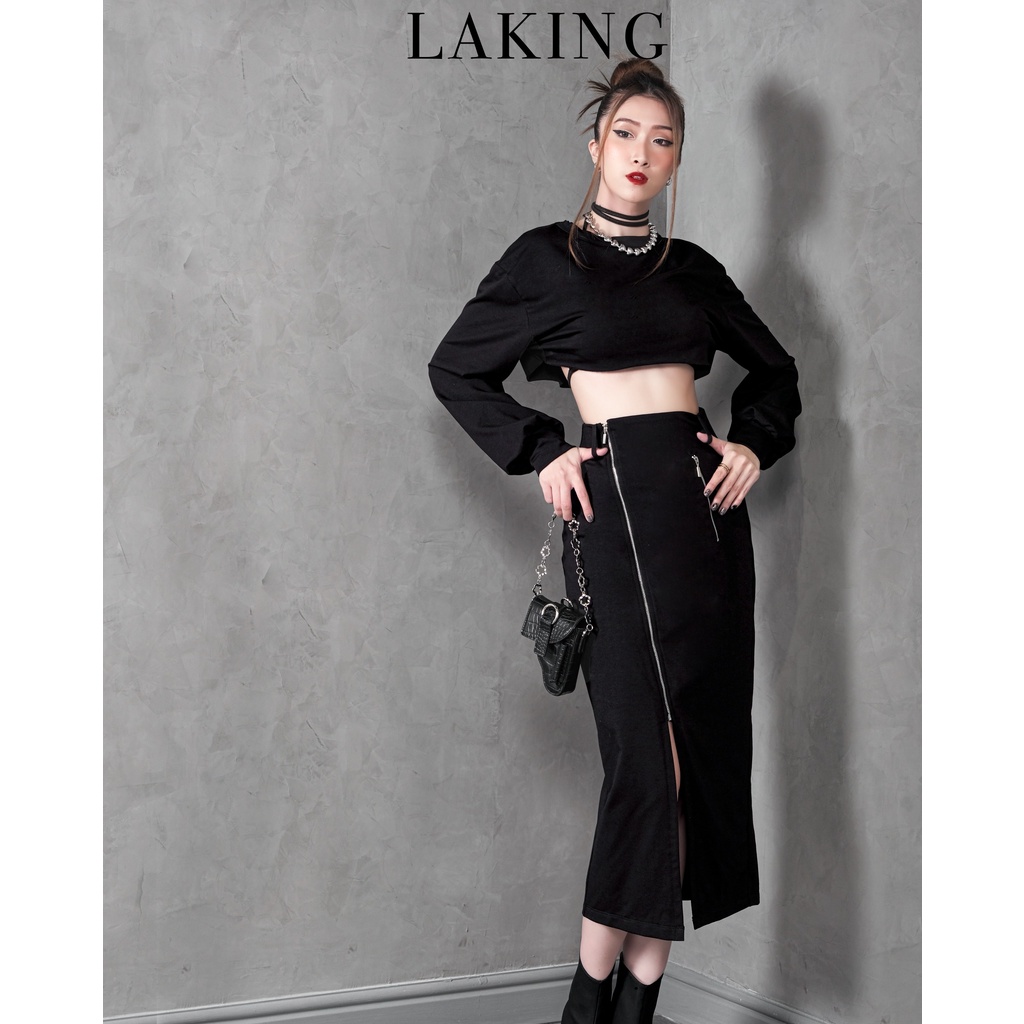 Set thun đen áo croptop phối váy bút chì khóa kéo trước Laking House