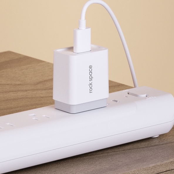 Củ sạc nhanh Rockspace T6 1A chính hãng cổng USB chân dẹt sạc không nóng máy tương thích cả adroid và ios  – BH 1 năm