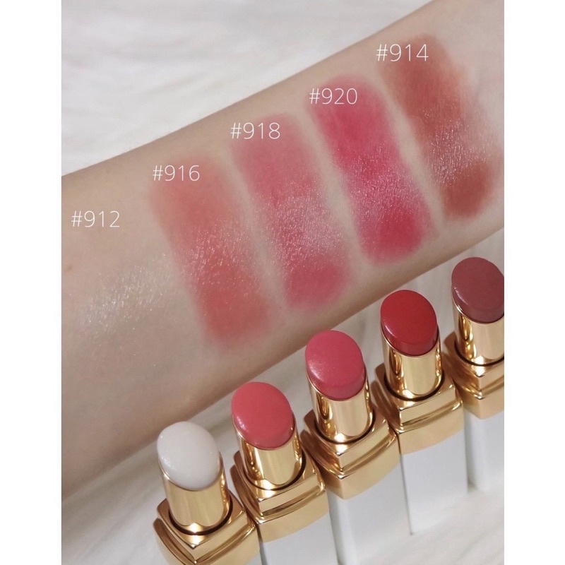 Son dưỡng có màu Chanel Rouge Coco Baume 2022