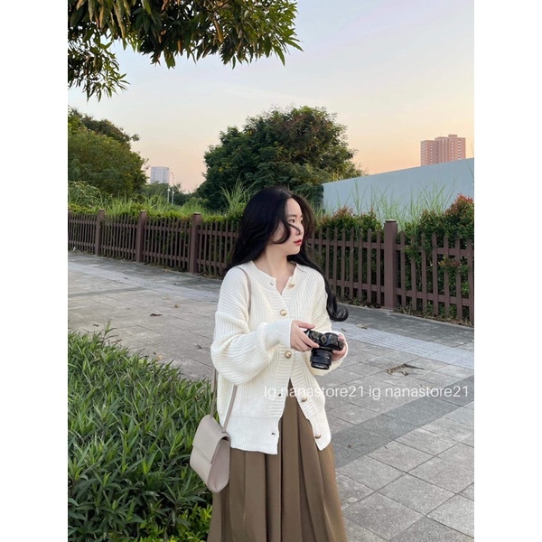 Áo len cardigan cổ tròn Nana21 Nanastore21