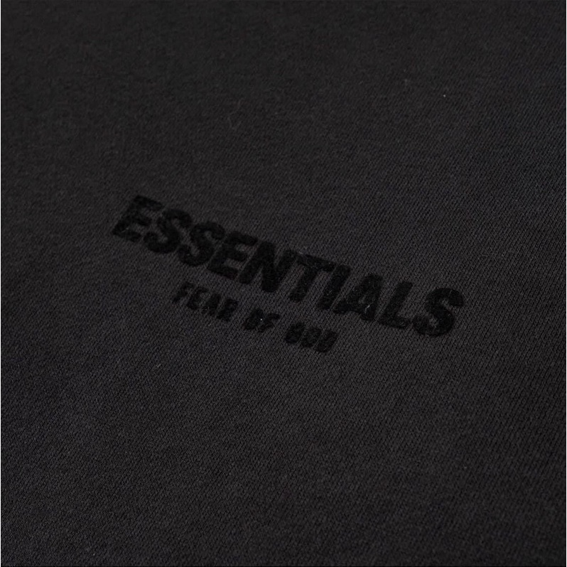 Áo Sweater Essentials 2022 - Chữ in nhung