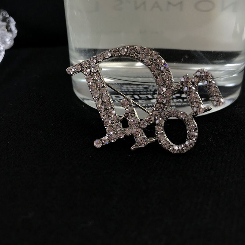 Ghim Cài Áo Hình Chữ Đính Kim Cương Giả Phong Cách Thời Trang Mới