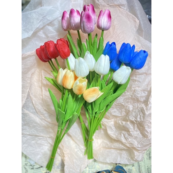 Hoa Tulip cao su cao cấp (1 cành)
