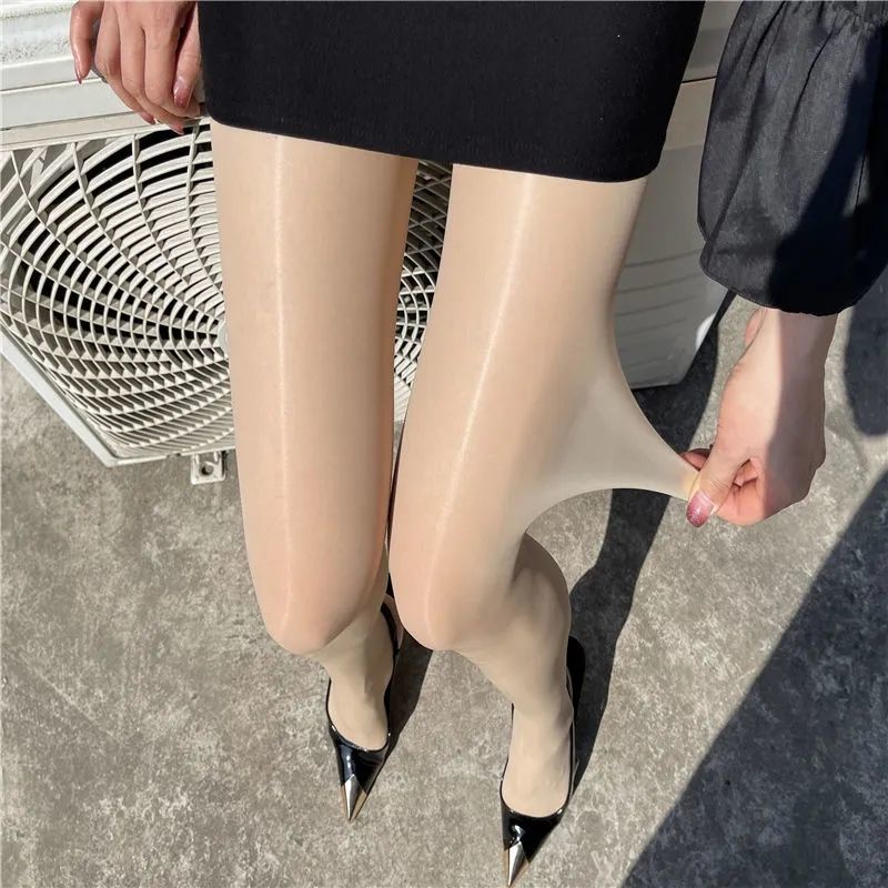 Vớ Ống Thép Dầu Ngựa Quyến Rũ Phong Cách Mới Chống Chảy Xệ Siêu Bền Phong Cách Xuân Hè Thu Kích Thước Lớn