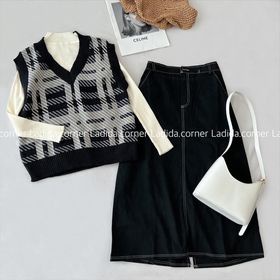 chân váy kaki viền chỉ