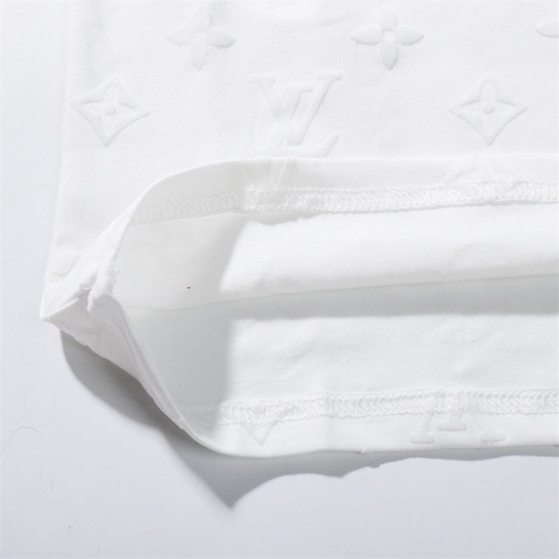 L &amp; V Áo Thun Tay Ngắn In Logo Biểu Tượng Nhỏ Nhắn Thời Trang Đường Phố Cao Cấp Thiết Kế Đơn Giản