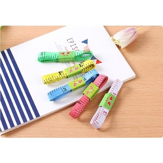 Thước dây có đầu sắt dài 1.5m