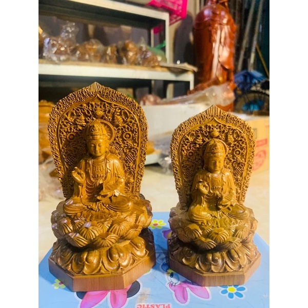 Tượng mẹ Quan Thế Âm Bồ Tát được cẩn chế tỉ mỉ có kích thước 13-15cm