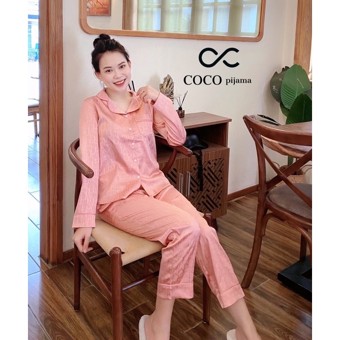 Bộ Pijama Lụa Gấm Mặc Nhà Hoạ Tiết Chữ Xinh