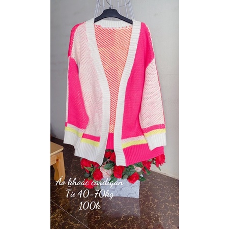 Áo khoác len kiểu cardigan