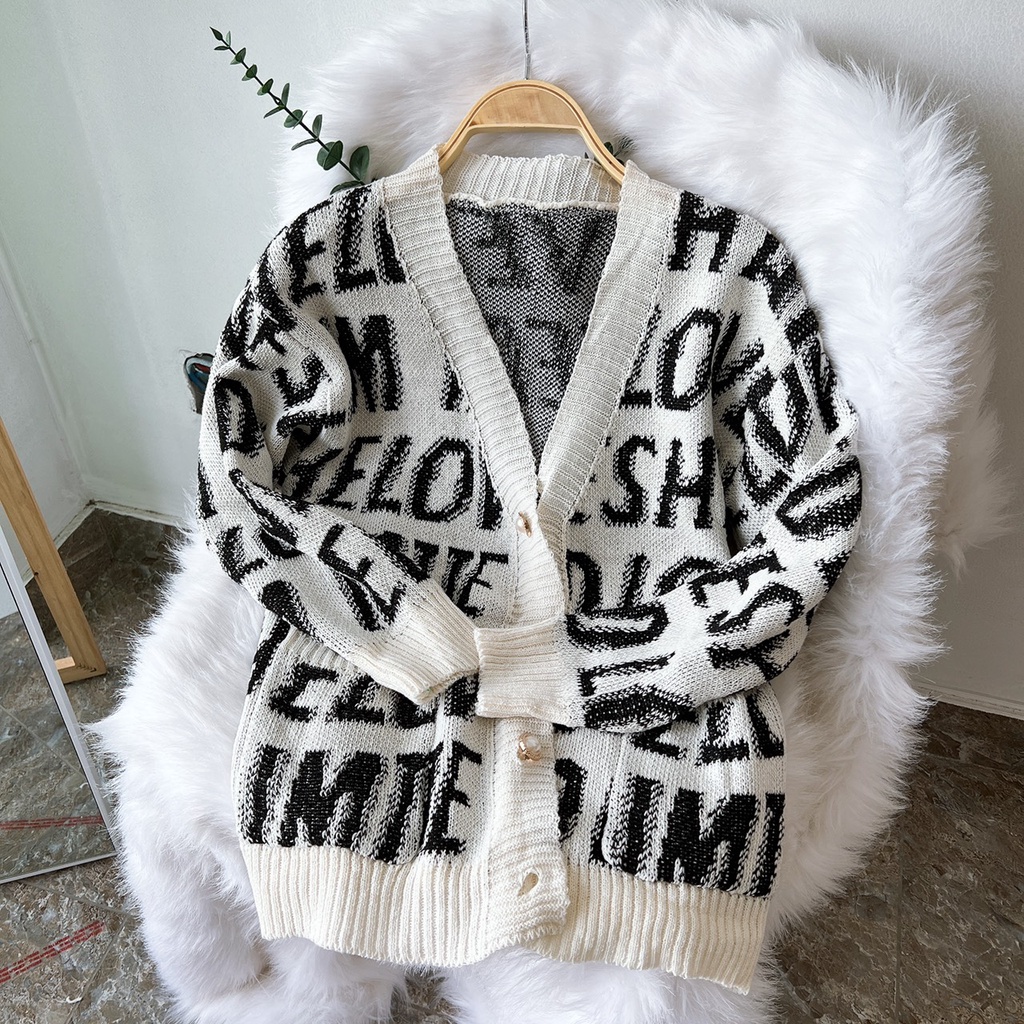 Áo Khoác Len Chữ Cardigan Cổ Tim Có Hàng Khuy Tay Dài | Bé Tiu Clothing