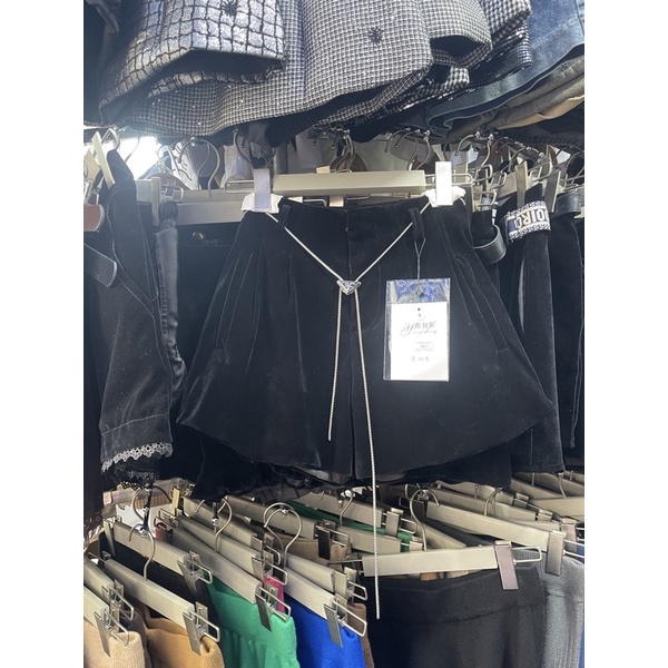 QUẦN SOOC NHUNG DÁNG ÔM DÂY XÍCH 2 LỚP MS17267