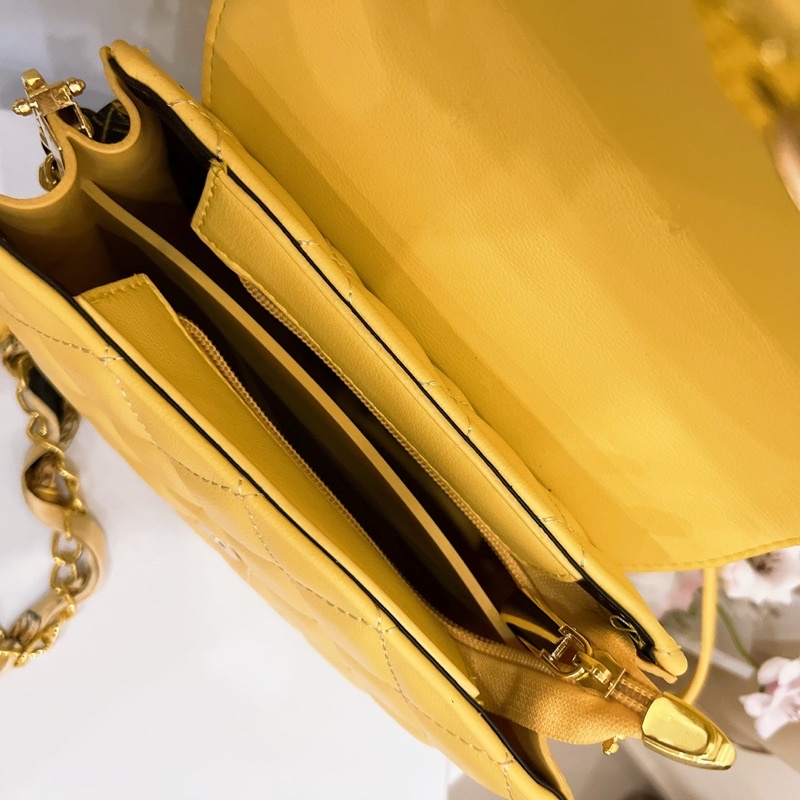 Túi đeo chéo khóa hình chuột dễ thương kèm nơ phối xích dây da phong cách Korea dễ thương thanh lịch