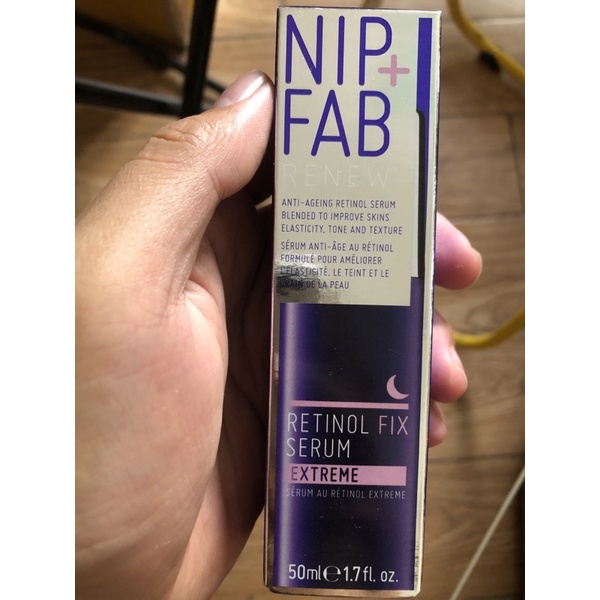 Nip + Fab Retinol Fix Serum Extreme 0,3% cho mặt với Aloe Vera và Peptides, Kem dưỡng da mặt chống lão hóa cho nếp nhăn