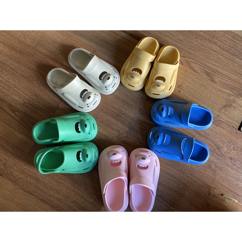 Dép sục Eva Cheerful Mario siêu nhẹ cho bé