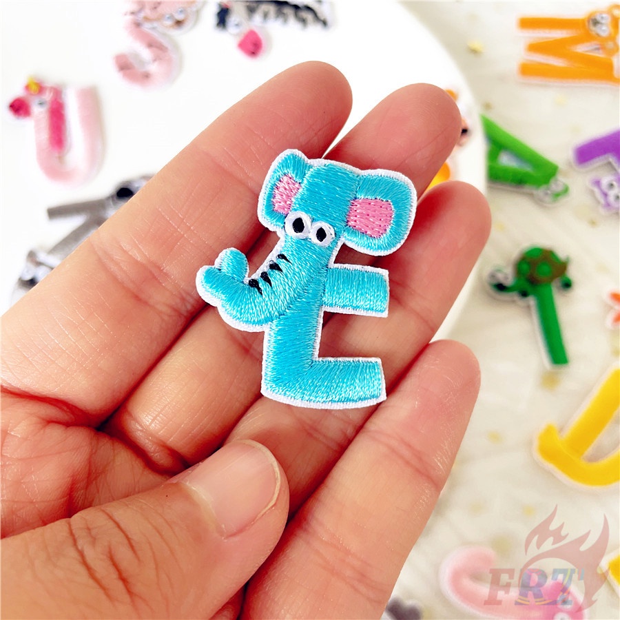 ❣️ Sticker Ủi Thêu Hình Động Vật Hoạt Hình Ngộ Nghĩnh ❣️1 Miếng Dán Ủi Quần Áo Hình Chữ Cái