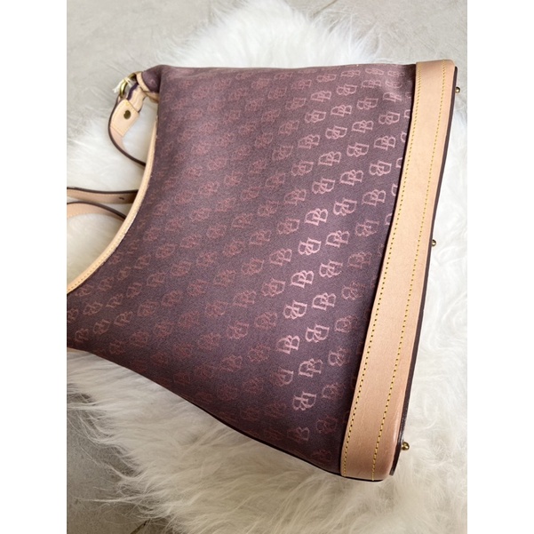 Túi xách tay Dooney & Bourke