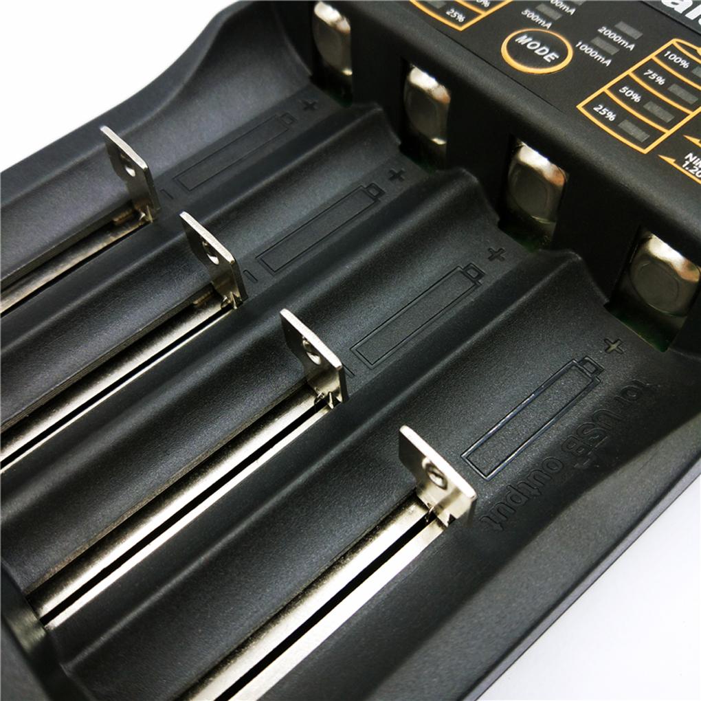 Thiết Bị Sạc Pin USB Chuyên Dụng Chất Lượng Cao