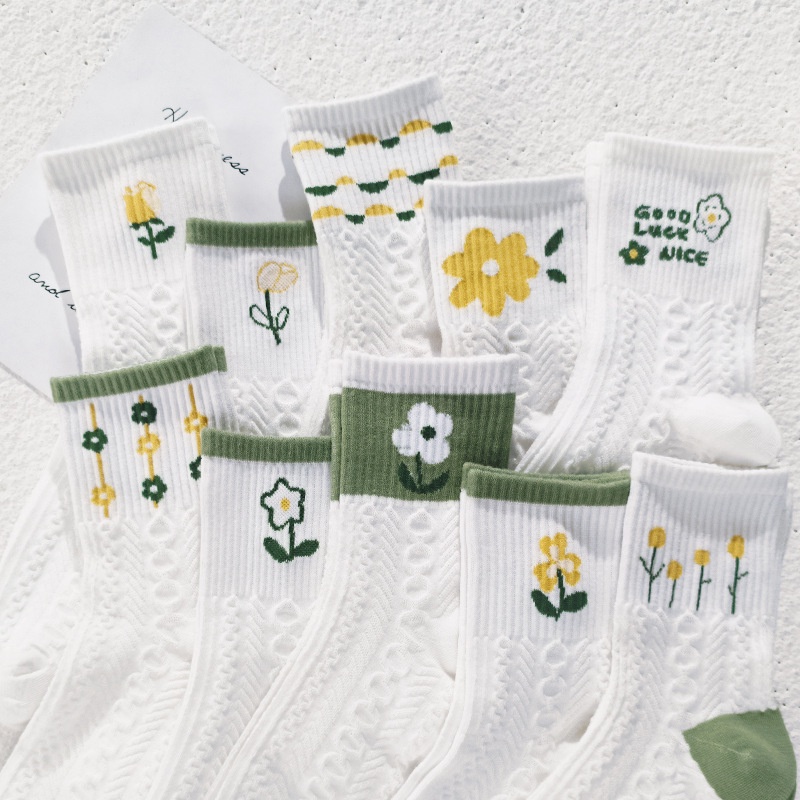 Vớ cotton Thu Đông Màu Trắng In Họa Tiết Hoa Phong Cách Hàn Quốc Dành Cho Nữ