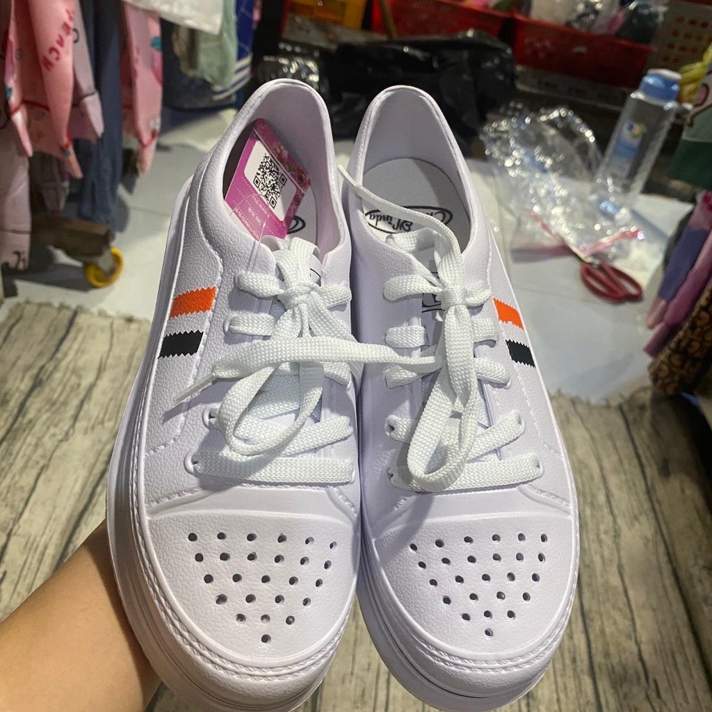 GIÀY NHỰA SIÊU NHẸ NƯC ĐẾ CAO SIZE 35-38