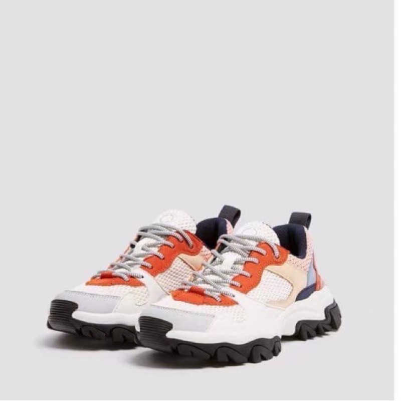 Giày sneaker thể thao pull&bear cam size 38