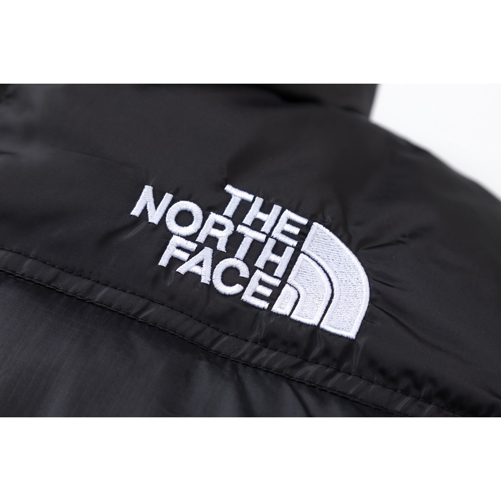 The North Face 1996 700 màu đen thời trang ấm áp áo khoác nam và nữ
