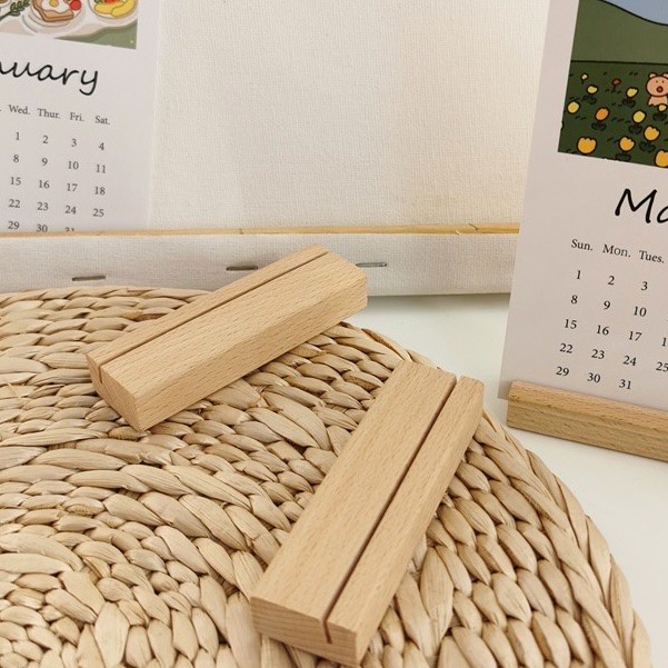 Giá tại xưởng | Giá đỡ kẹp ảnh, bưu thiếp để bàn - loại rãnh nghiêng, được thiết kế đơn giản bằng chất liệu gỗ cao cấp