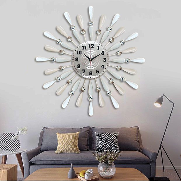 Đồng Hồ Treo Tường trang trí Hoa đá Mới 2022 kim trôi