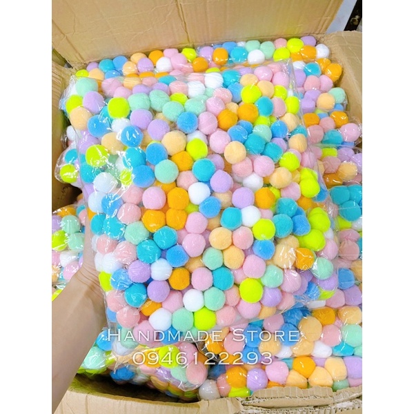 PomPom nhiều màu