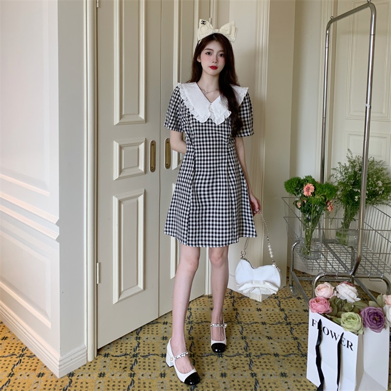 Đầm Nữ Tay Ngắn Cổ Búp Bê Họa Tiết Caro Đa Năng Phong Cách Hàn Quốc