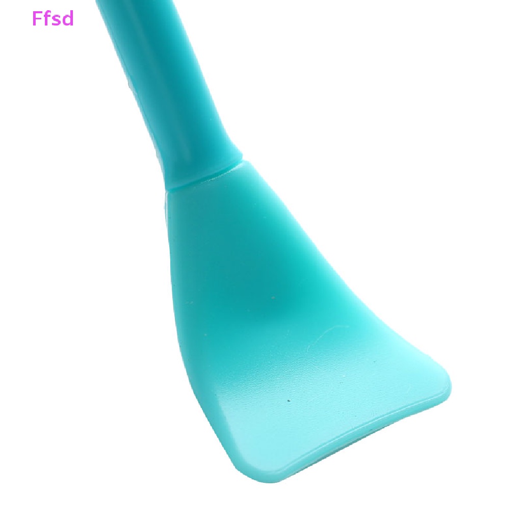 1 Cọ Trang Điểm Bằng Silicon Mềm Chất Lượng Cao