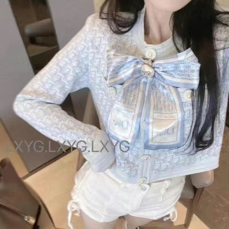 Áo len kèm nơ monteghi thu đông sang chảnh