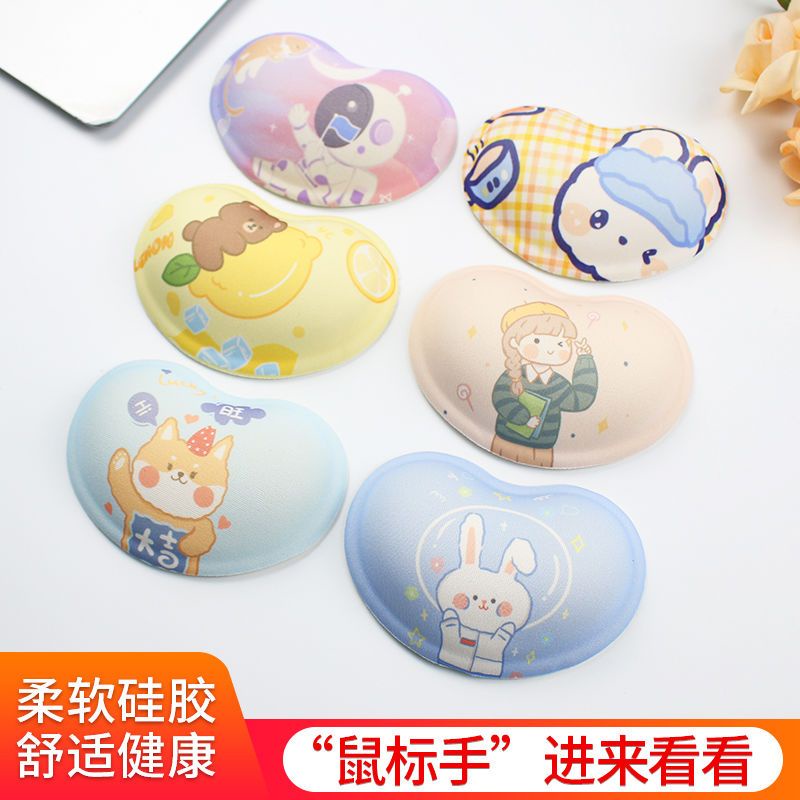 Miếng Lót Chuột Silicone Trong Suốt Hình Trái Tim Hoạt Hình 3D Sáng Tạo