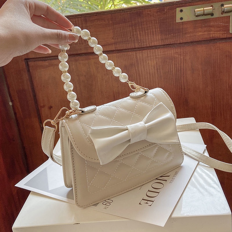 Túi Xách Đeo Vai Đính Ngọc Trai Thời Trang Cao Cấp Phong Cách Hàn Quốc Mới Dành Cho Bạn Nữ