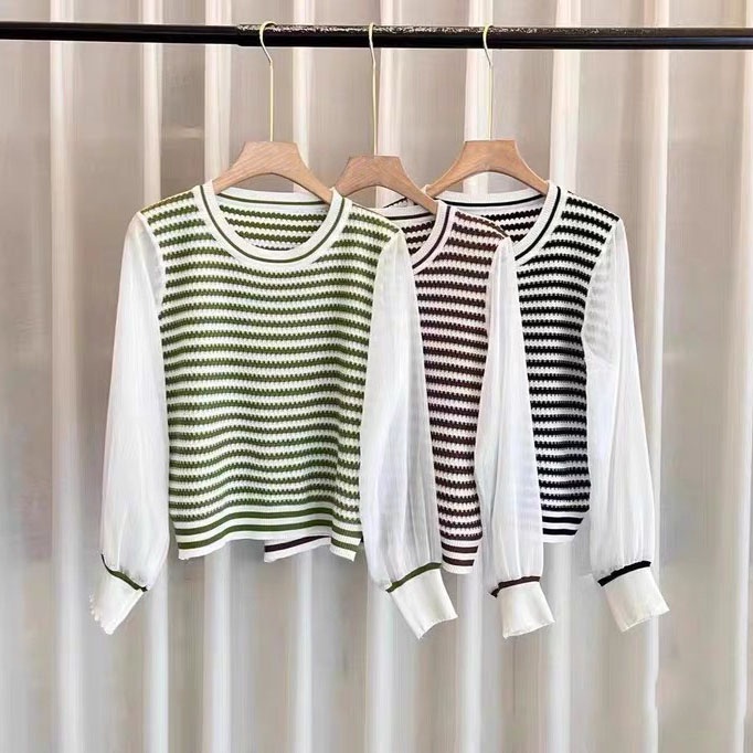 Áo Len Kẻ Cổ Tròn Dài Tay Von Voan Bo Gấu Kẻ Ngang Phối Zic Zắc Style Hàn Quốc Viền Cổ eoodoo AO NU 003