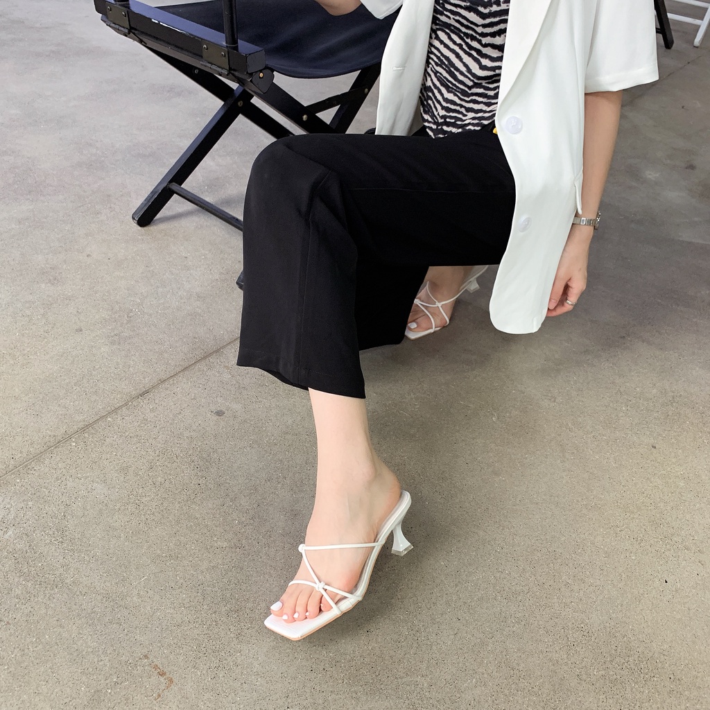Dép Cao Gót Mũi Vuông Đế Bằng Thiết Kế Dây Đan Chéo Phong Cách Hàn Quốc Thời Trang Mùa Hè 2021 Mới Cho Nữ