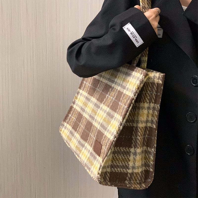 Túi Xách Đeo Vai Vải Len Sức Chứa Lớn Họa Tiết Sọc Caro Phong Cách retro Chất Lượng Cao Cho Nữ