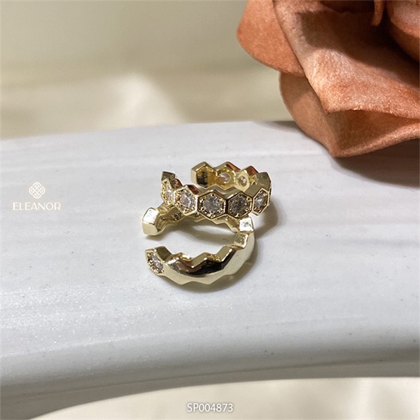 Bông tai nữ Eleanor Accessories gắn vành hình chữ C cá tính phụ kiên trang sức 4873