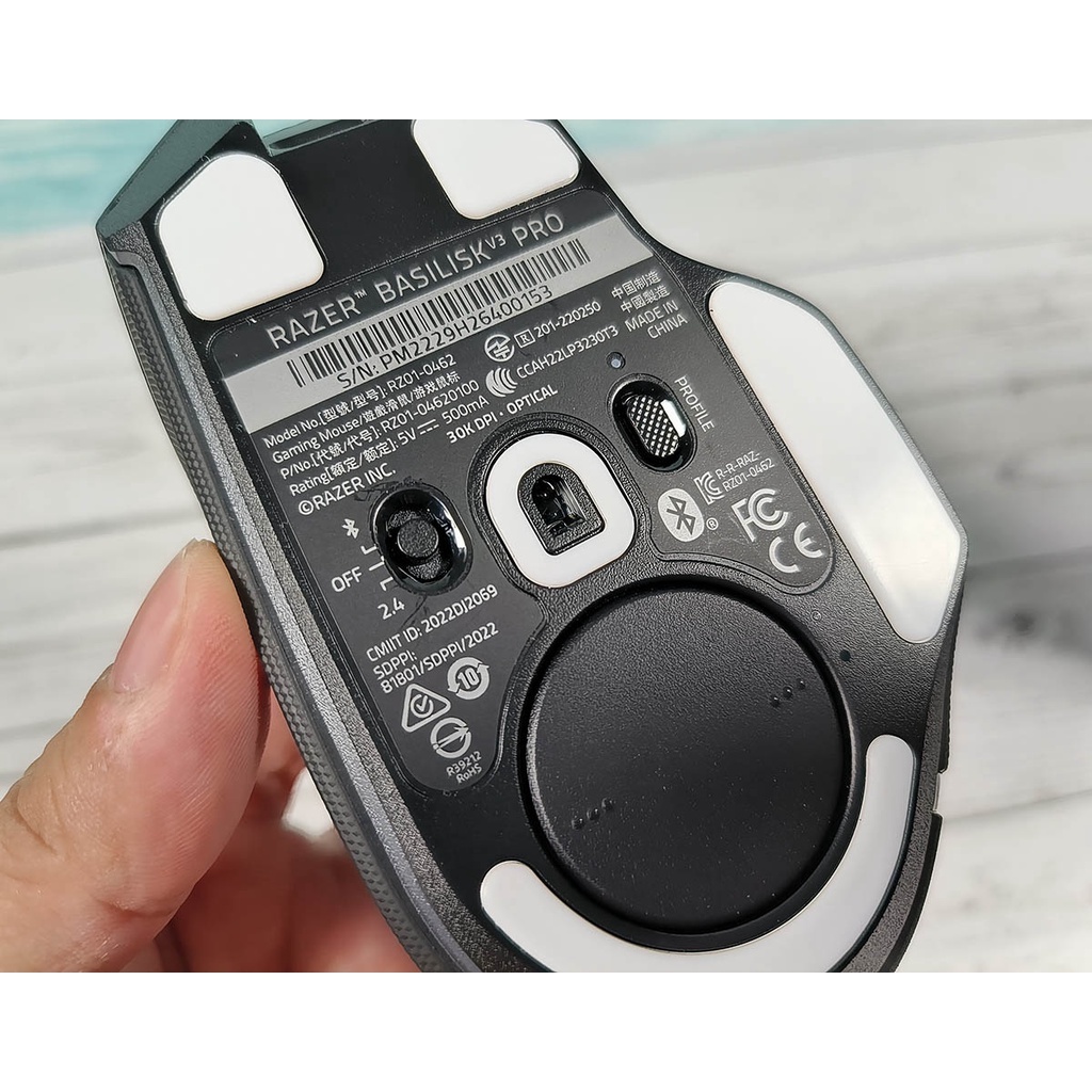 Chuột không dây Razer Basilisk V3 Pro-Ergonomic Wireless Gaming Mouse_Mới, hàng chính hãng