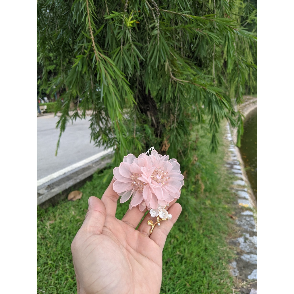 Hoa cài áo song hoa sang chảnh