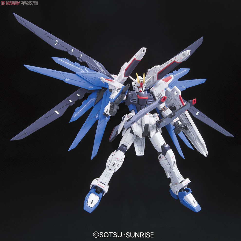 Mô hình lắp ráp Gundam RG Freedom Gundam