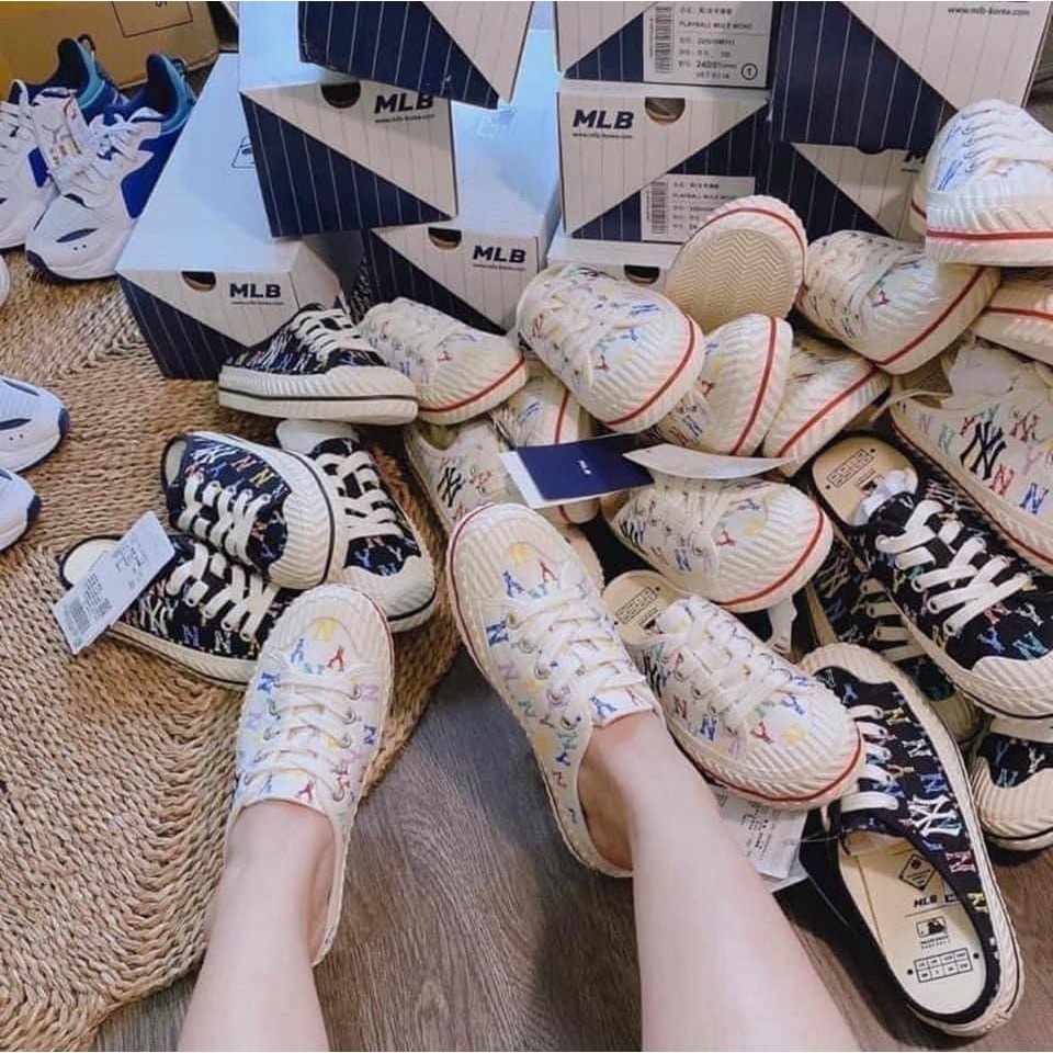 Dép sục MLB Monogram Playball Mule ver 2021 đen/trắng