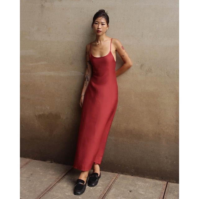 Váy Hai Dây Linen Màu Cam Đất Mun Dress | FLANH