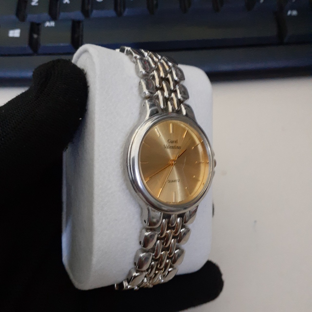 Đồng hồ đeo tay nữ Garel Valentino 2hand máy Nhật