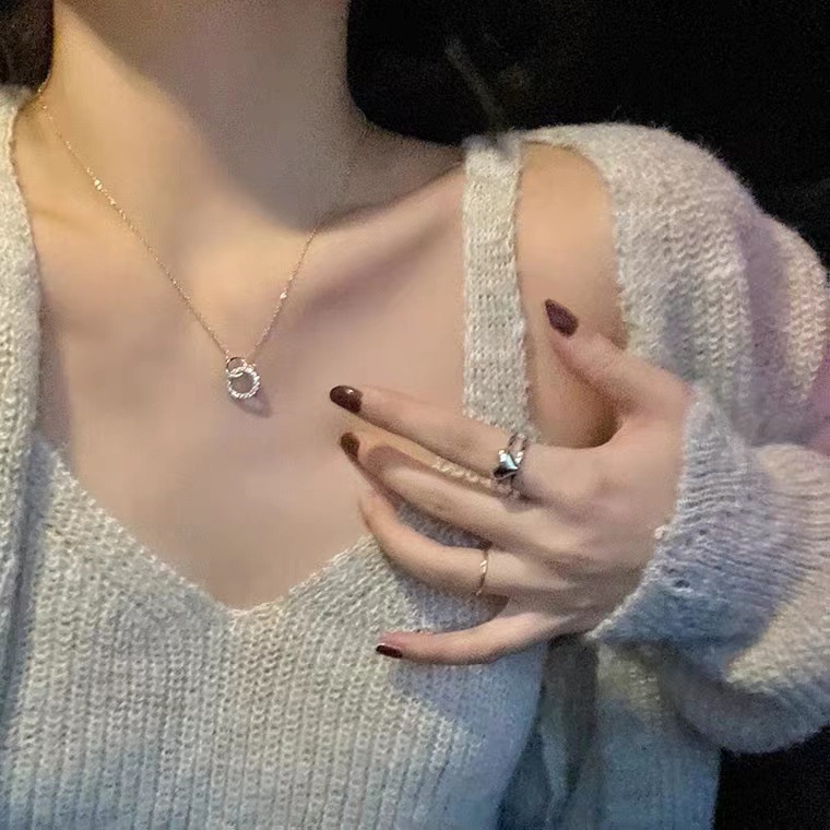 Vòng Cổ Hai Lớp Mặt Tròn Màu Sáng Phong Cách Tối Giản Sang Trọng Cho Nữ