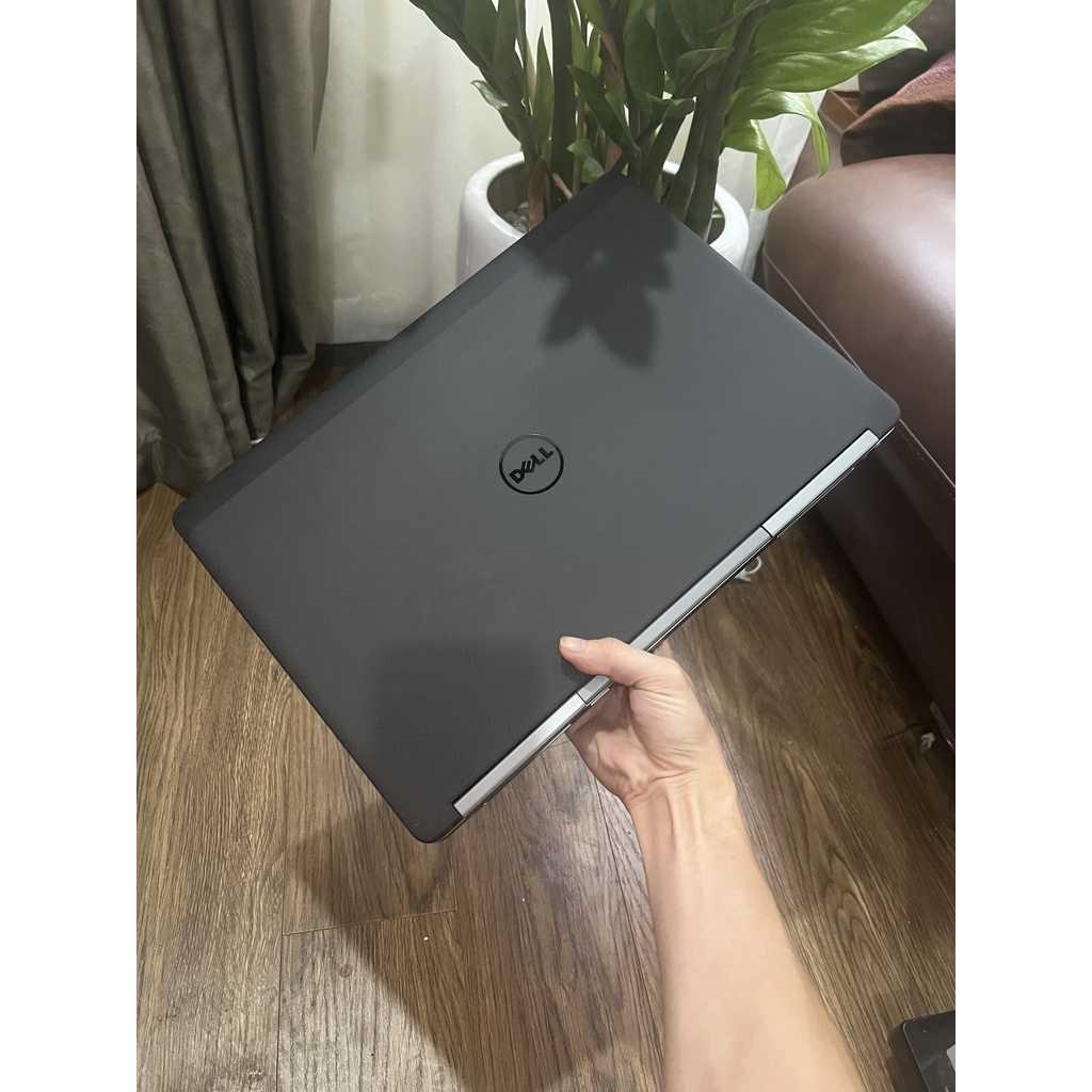 Laptop Dell Precision 7520 Intel Core i7 Ram 32G Vga M2200 Chuyên Đồ Họa Nặng