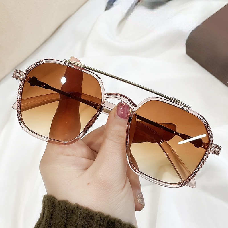 Mắt kính PLAMIS chống bức xạ và ánh sáng xanh có thể thay thế cho nam và nữ