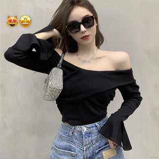 Áo kiểu nữ tay dài loe cổ thuyền gấp lệch bản xinh